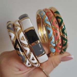 خرید اینترنتی قیمت بنگل زنانه میناکاری