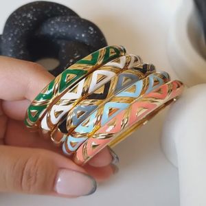 خرید اینترنتی قیمت بنگل زنانه میناکاری