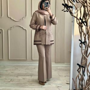 کت شلوار گلدوزی مدل رویا