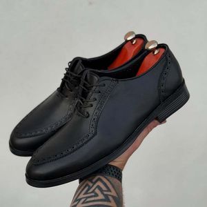 خرید آنلاین کفش رسمی مردانه مشکی مدل Edvin