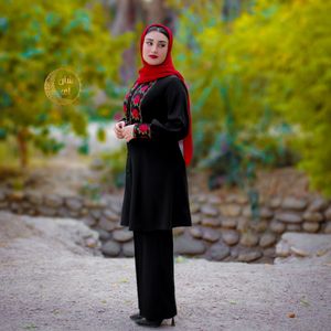 مانتو و شلوار گلدوزی یلدا