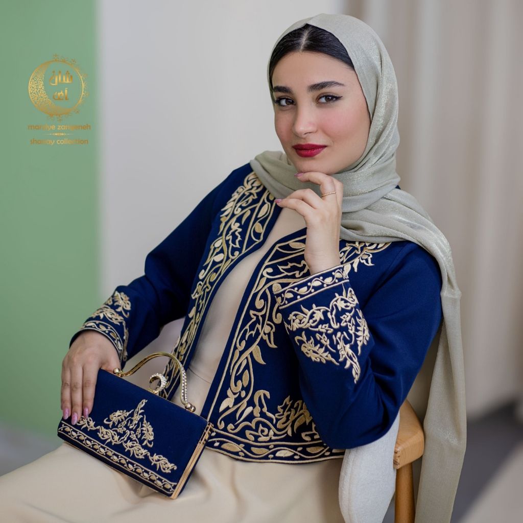 فروش اینترنتی کت و سارافون ستیا