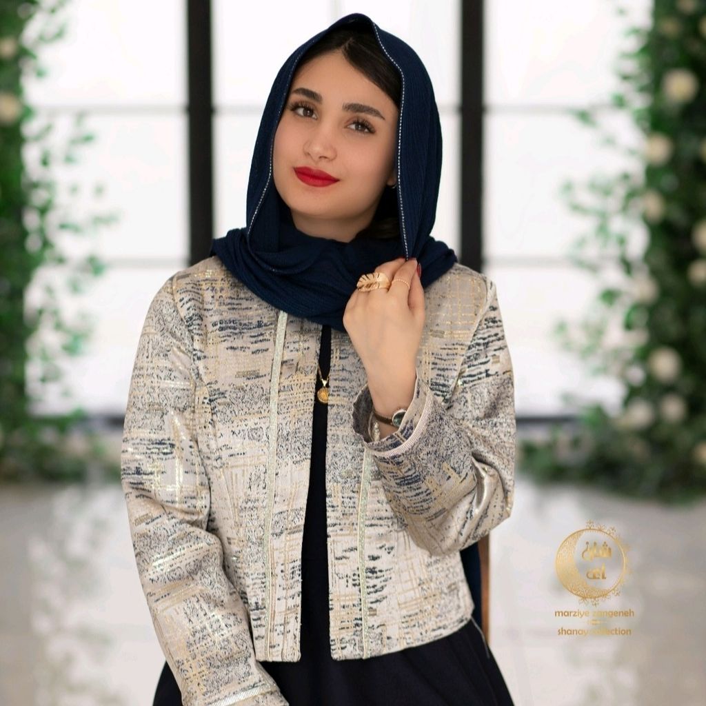 مشخصات کت و سارافون رویا