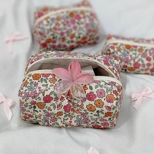 کیف آرایشی شکوفه🌸