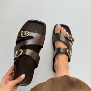 دمپایی زنانه مدل z