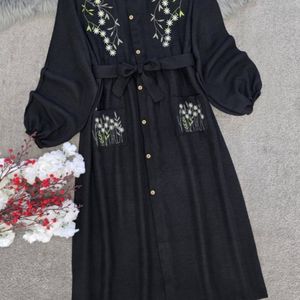 مشخصات مانتو گلدوزی نهال
