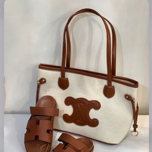 کیف زنانه کتون کرم با ترکیب چرم عسلی طرح سلین کد 74