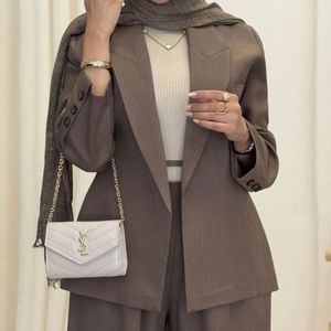 مشخصات پارچه بزیاق درجه یک