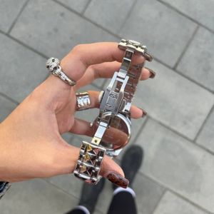 خرید اینترنتی ست زنانه و مردانه سیکو کیفیت مستر