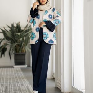 کت شلوار مروارید دوزی ملکا