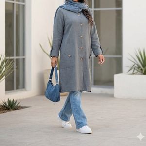 مانتو شانتون آنیسا طوسی
