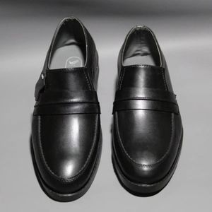 فروش اینترنتی کفش مجلسی مردانه مدل کیهان در رنگ مشکی و عسلی