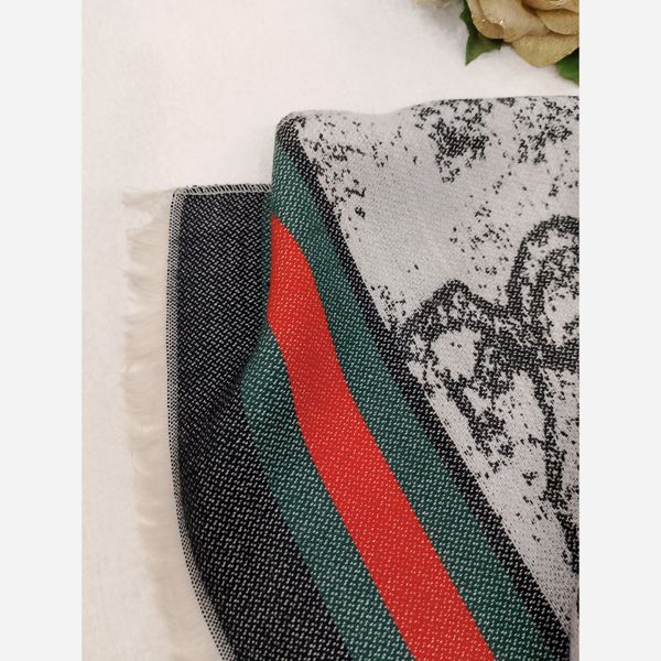 شال موهر مارگاریتا دورو طرحدار وارداتی