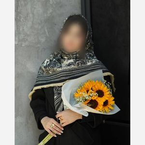 خرید اینترنتی قیمت روسری موهر سه گوش طرح Dior وارداتی