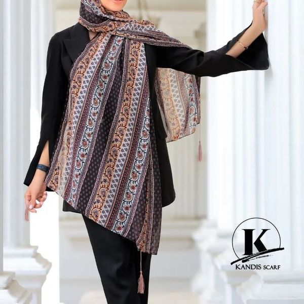 شال حریر تافته اعلا پارچه وارداتی طرحدار منگوله