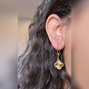 خرید انلاین گوشواره ونکلیف تراشدار