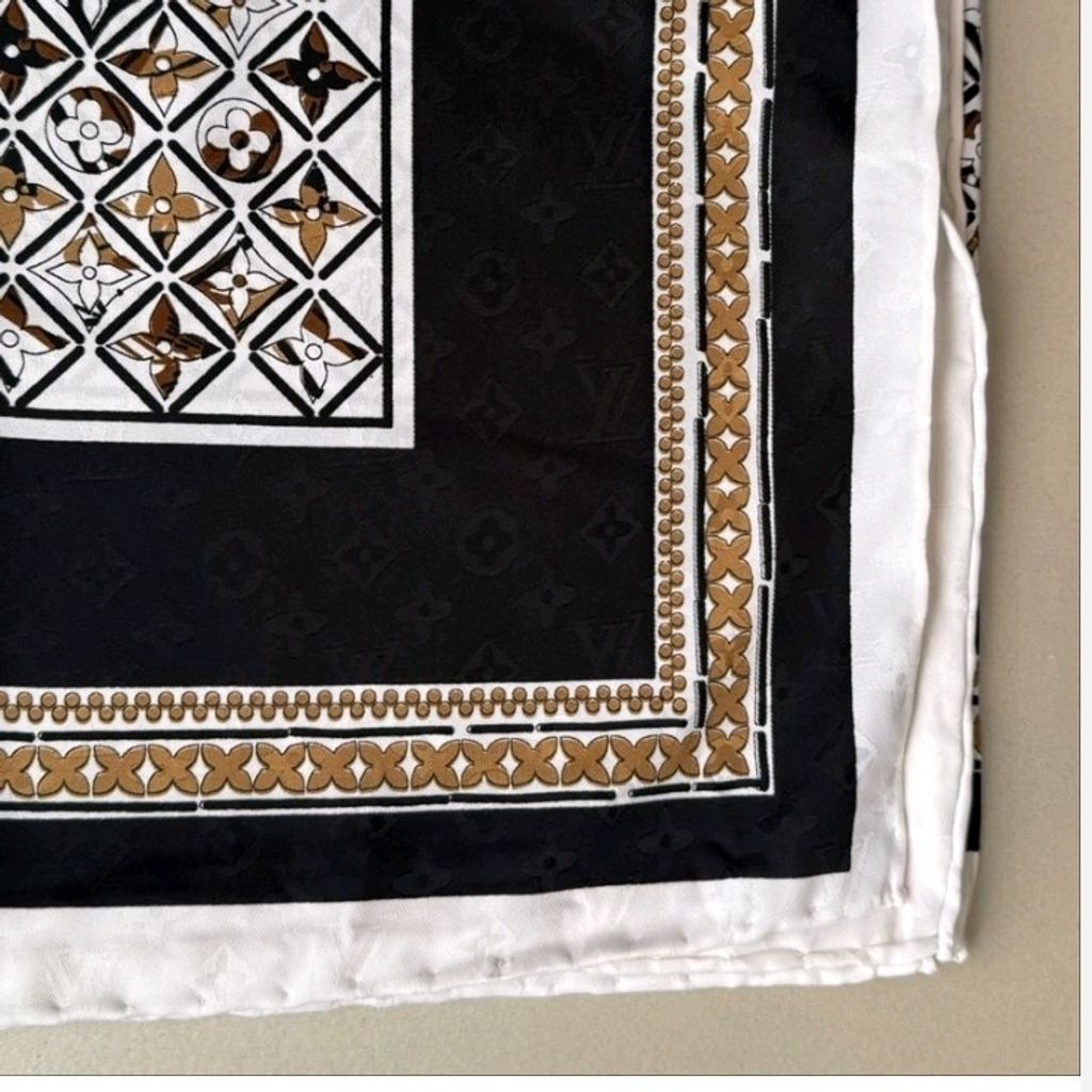 خرید اینترنتی قیمت شال ابریشم  برند وارداتی زمینه برجسته 