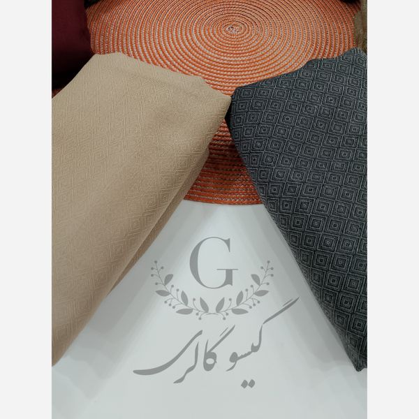 روسری پارچه اعلا دورو زمینه سنتی قواره بزرگ لب ریش پاییزه