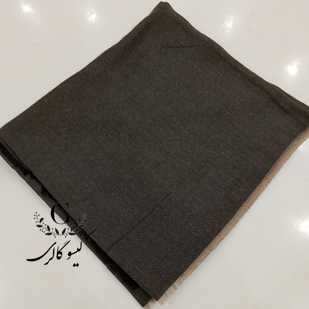 خرید اینترنتی قیمت روسری پارچه اعلا دورو زمینه سنتی قواره بزرگ لب ریش پاییزه