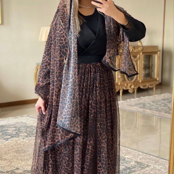 سه تیکه پلنگی رونیا