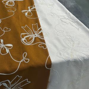 خرید انلاین کتان لمه سوزندوزی پاییون