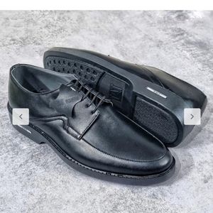 خرید اینترنتی کفش مجلسی مردانه مدل کیارش