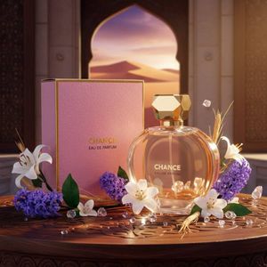فروش اینترنتی عطر خنک و شیرین اصل امارات زنانه شنل چنس فراگرنس ورد - 100 میل رایحه گلی