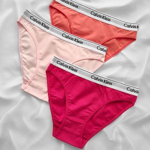 خرید اینترنتی شورت اسلیپ کلوین calvin klein شورت زنانه اسپرت