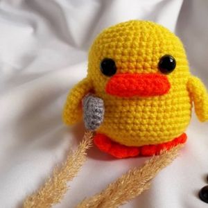 عروسک جوجه چاقوکش بافتنی