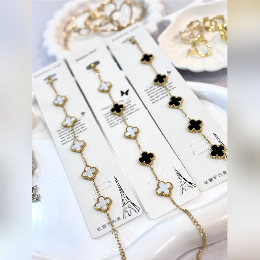 قیمت دستبند ونکلیف رنگ ثابت