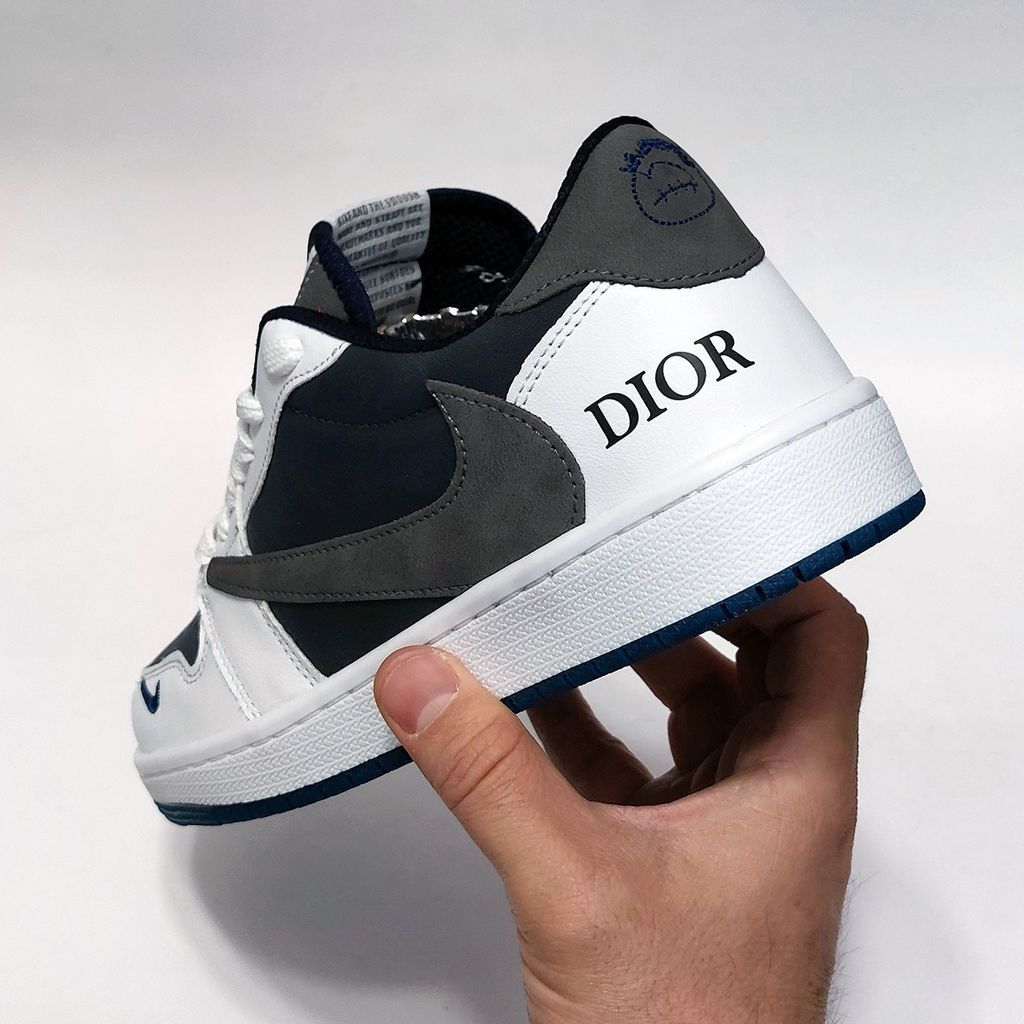 خرید آنلاین کتانی تراویس اسکات کاستوم طرح دیور Travis Scott Dior