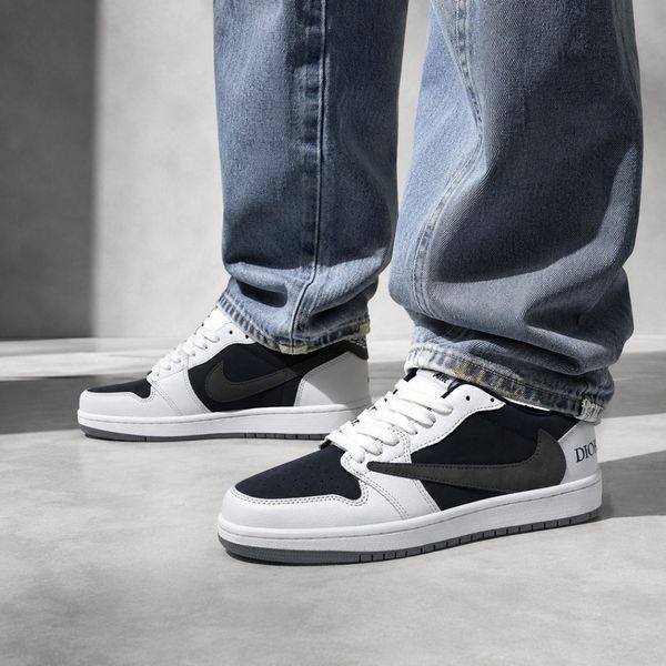 کتانی تراویس اسکات کاستوم طرح دیور Travis Scott Dior