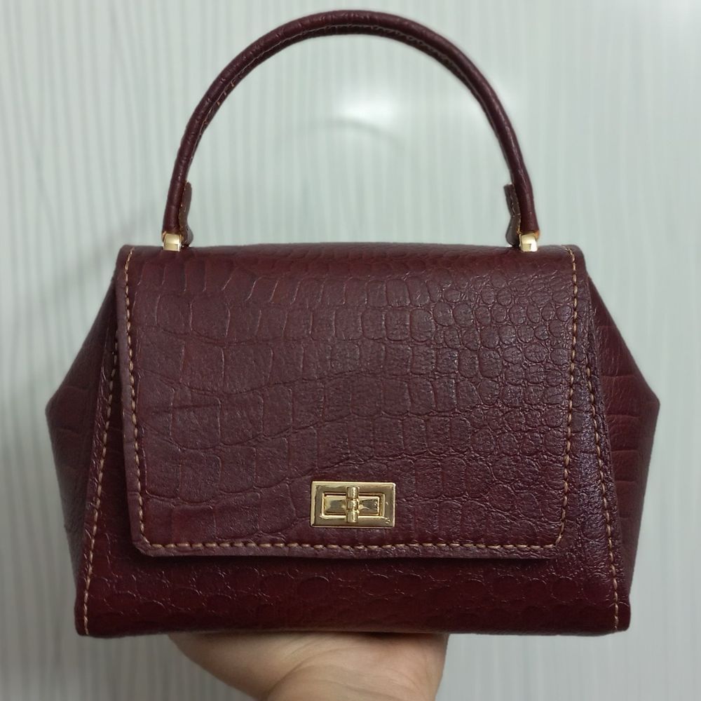 فروش اینترنتی کیف زنانه مجلسی با چرم طبیعی(دستدوز)