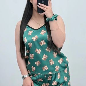 لباس خواب چلسی sandal