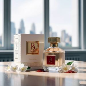 قیمت ارزان عطر پرفروش اصل امارات زنانه باکارات رژ 540 سفید فراگرنس ورد