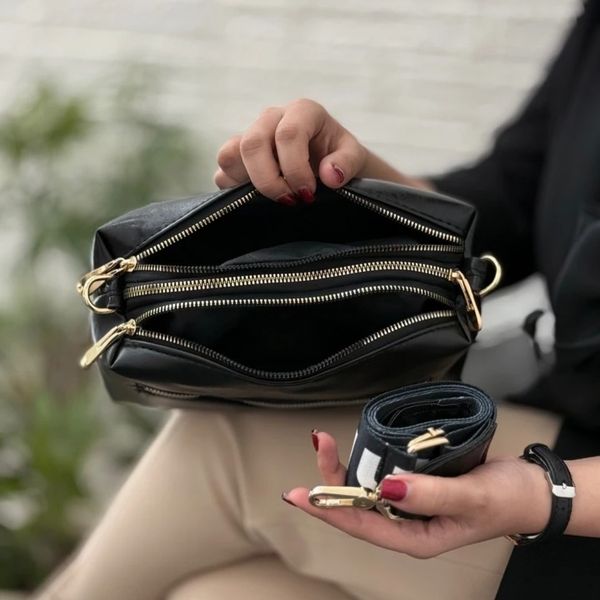 کیف میومیو سه خانه sandal