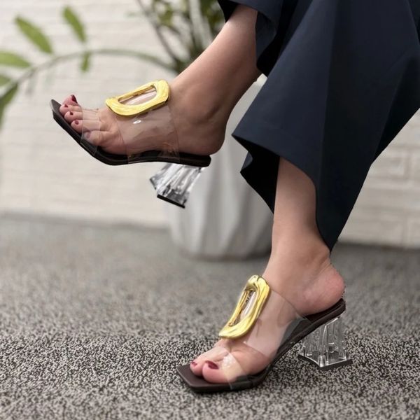 صندل لنا sandal