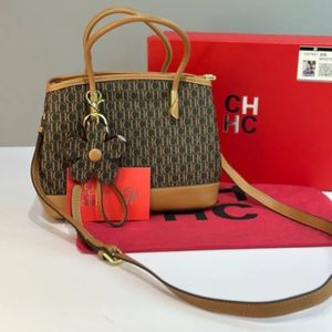 کیف زنانه سی اچ