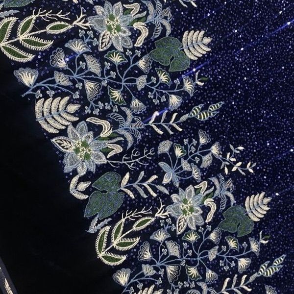 پارچه مخمل سورمه ای زیبا