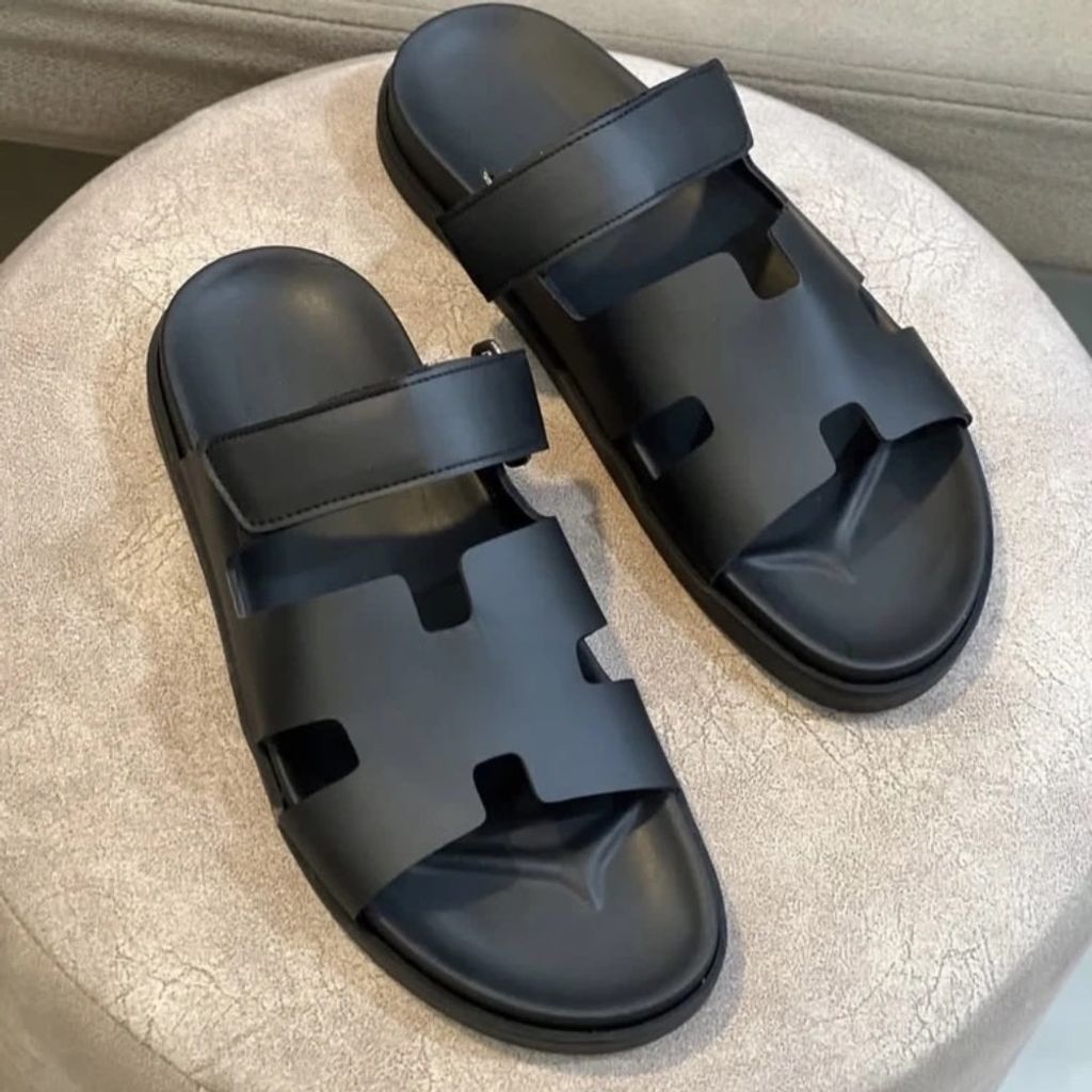 قیمت صندل زنانه مدل هرمس مشکی چرم