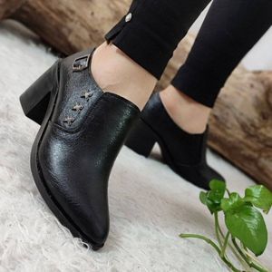 فروش اینترنتی کفش مجلسی اداری زنانه پاشنه 7س پاخور بی نظیر