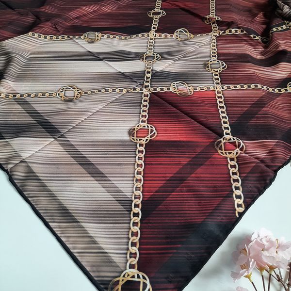 روسری نخی قواره 130 سیمارو کدV8382-6