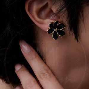 گوشواره رنگی طرح متنوع