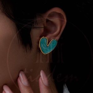 قیمت ارزان گوشواره رنگی طرح متنوع