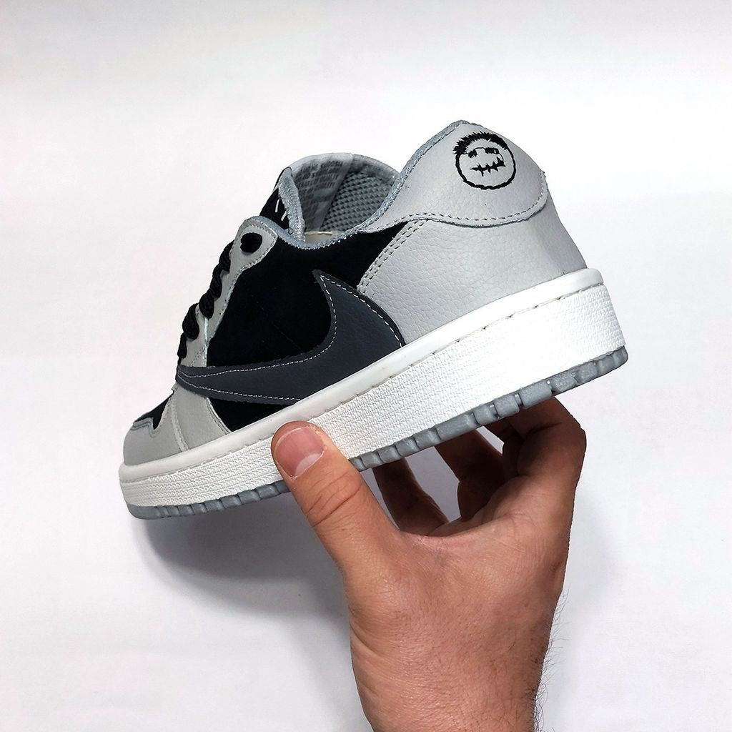 خرید انلاین کتانی نایک ترویس اسکات مشکی طوسی Nike Travis Scott