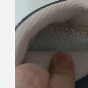خرید اینترنتی قیمت کتونی مردانه نایک جردن تراویس مردانه کرم طوسی روشن