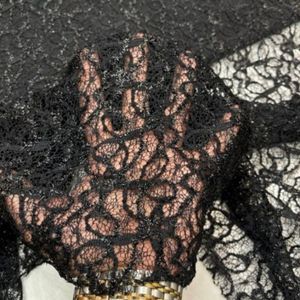 پارچه دانتل لمه‌دار