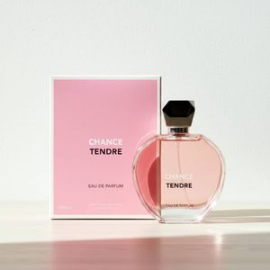 فروش اینترنتی عطر ادکلن زنانه شنل چنس تندر فراگرنس ورد - ملایم و شیرین - 100 میل