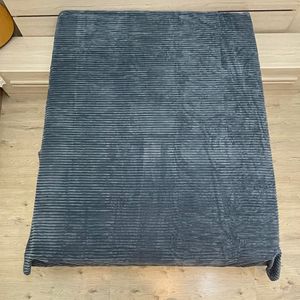 فروش اینترنتی پتو مسافرتی شادیلون مدل کاترین KATRIN سایز 200x220 سانتی متر