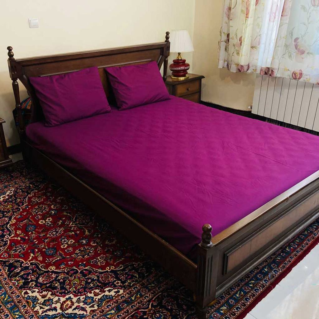 خرید اینترنتی قیمت ملحفه نخی رنگ ثابت مدل کشدار ساده دونفره 3 تکه(رنگ بنفش)